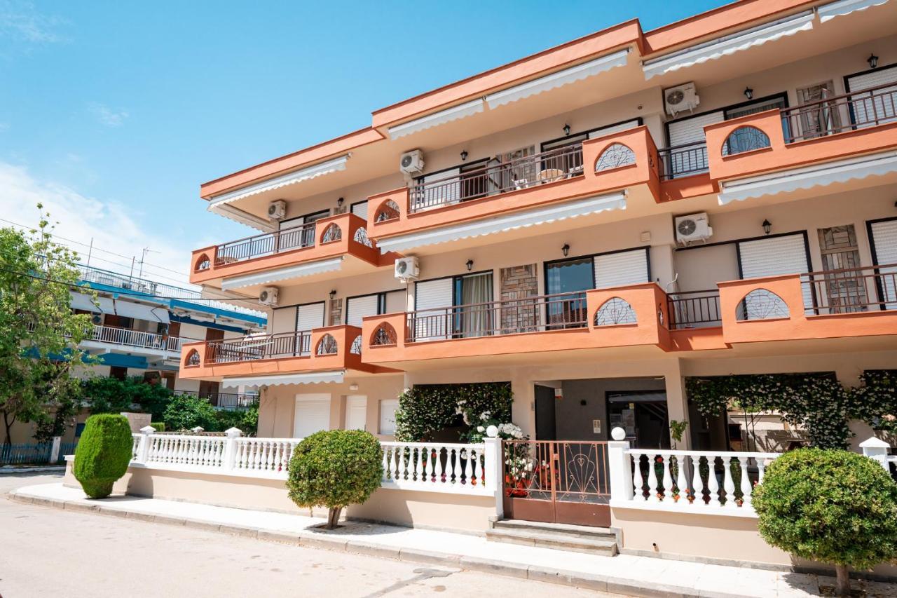 Milonas House Apartments Paralia Dionysiou Bagian luar foto
