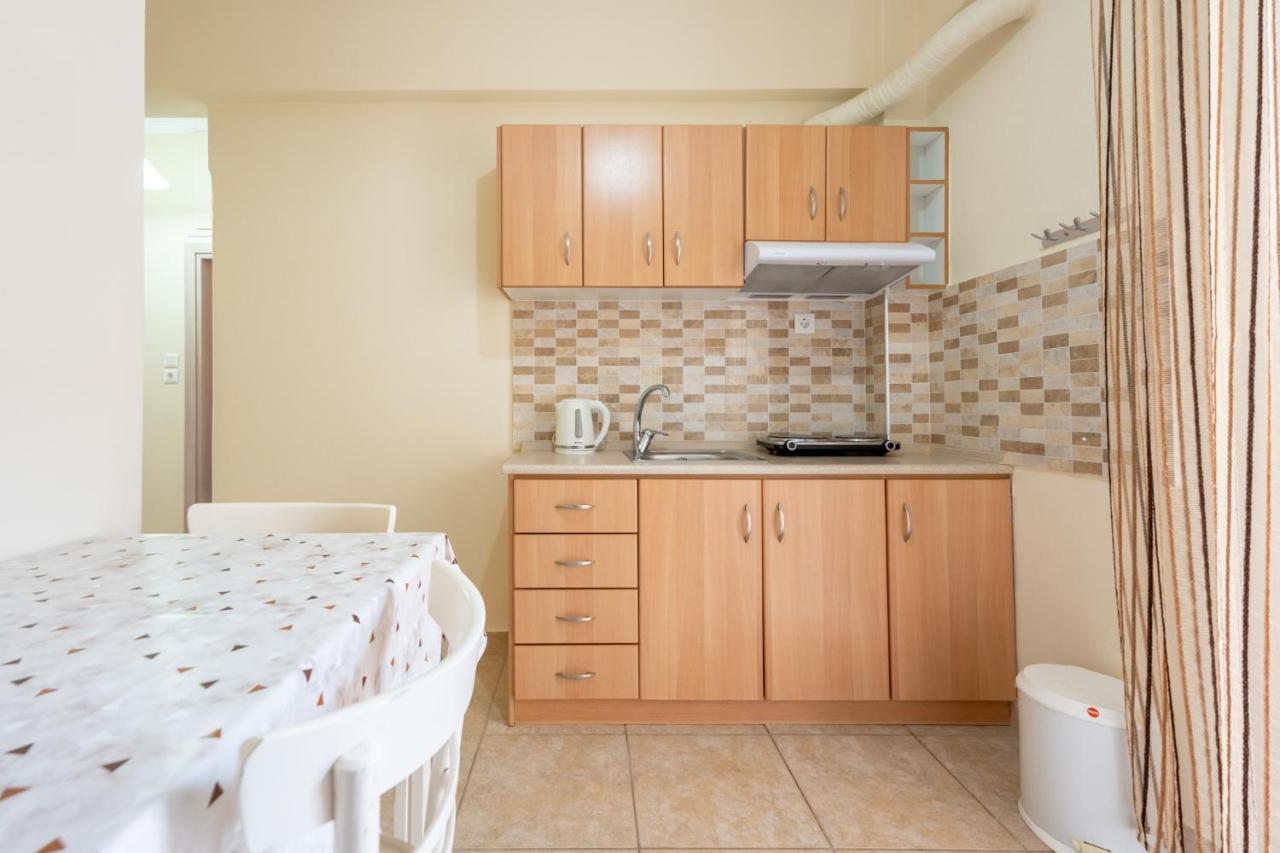 Milonas House Apartments Paralia Dionysiou Bagian luar foto