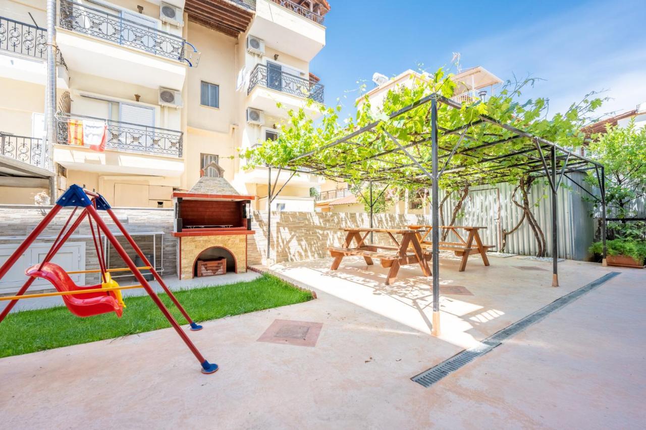 Milonas House Apartments Paralia Dionysiou Bagian luar foto