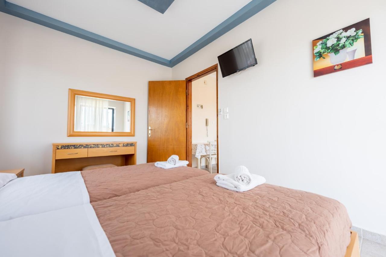 Milonas House Apartments Paralia Dionysiou Bagian luar foto