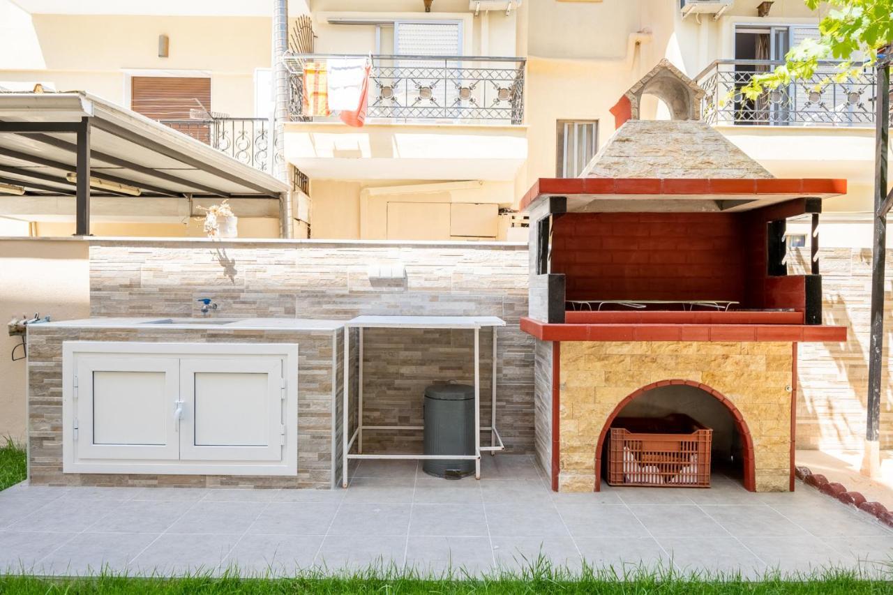 Milonas House Apartments Paralia Dionysiou Bagian luar foto