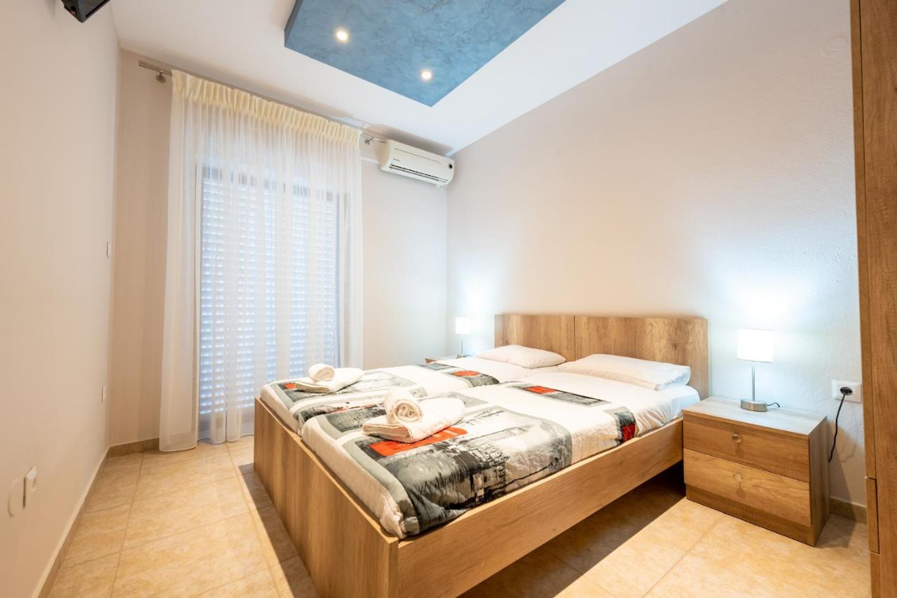 Milonas House Apartments Paralia Dionysiou Bagian luar foto