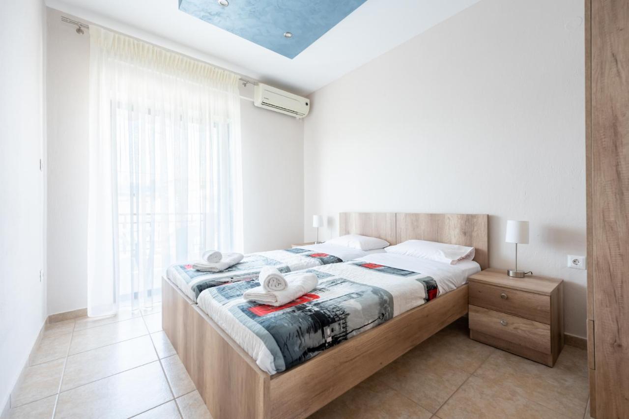 Milonas House Apartments Paralia Dionysiou Bagian luar foto