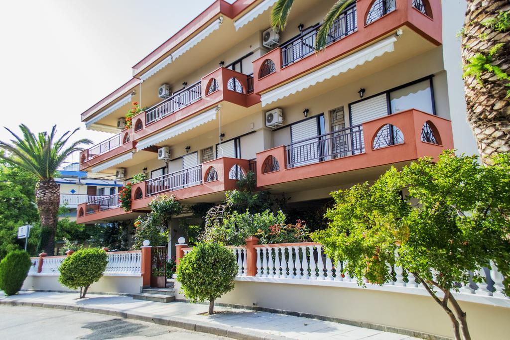 Milonas House Apartments Paralia Dionysiou Bagian luar foto